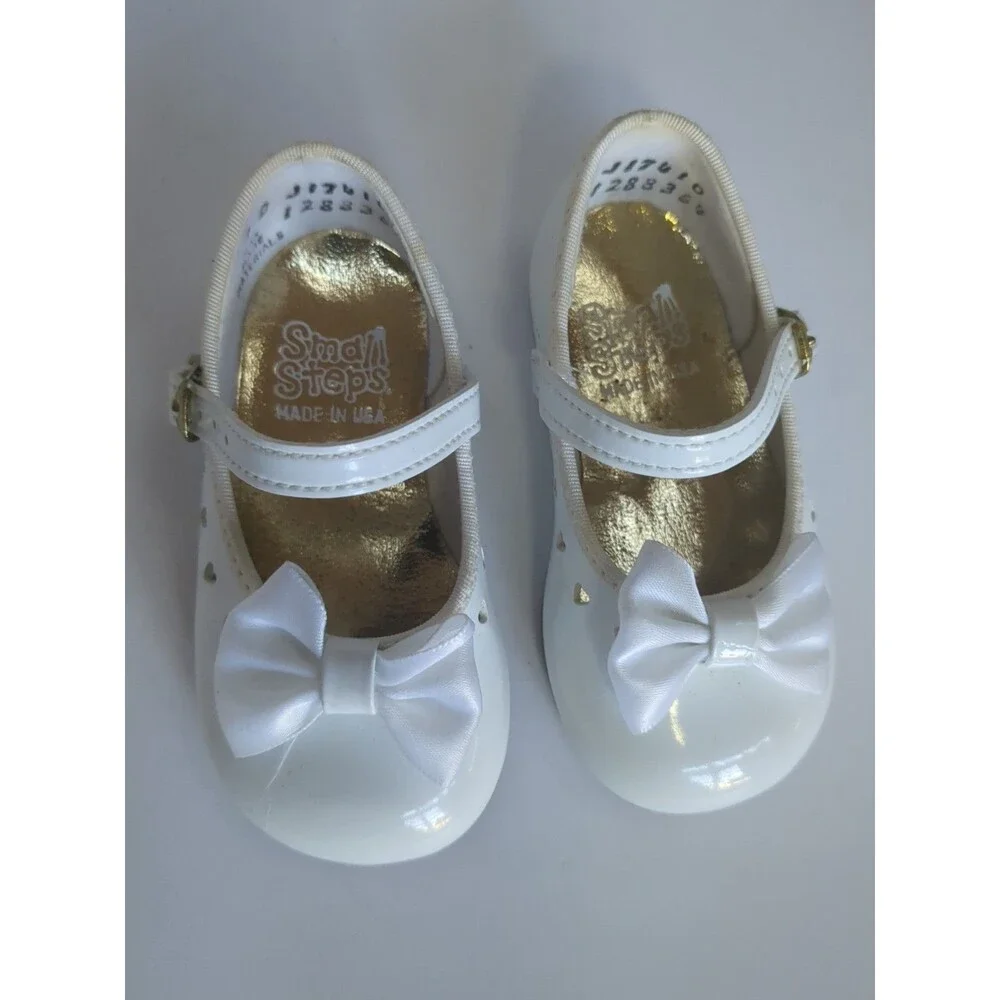 Small Steps Baby Girls  Sz 3 Ivory Patent Leather Mary Jane Bow Shoes Heart USA